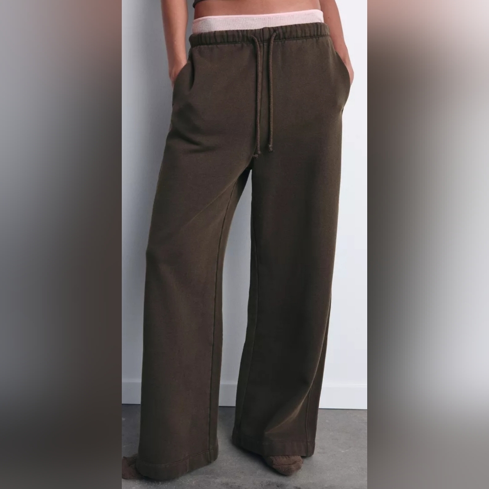 Zara Women's Straight Leg Sweatpants Size Medium Taupe - Picture 6 of 6